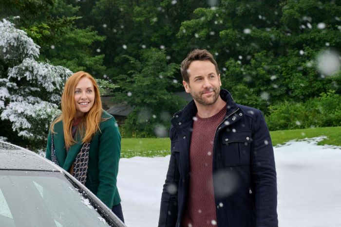 We-Met-in-December-plot